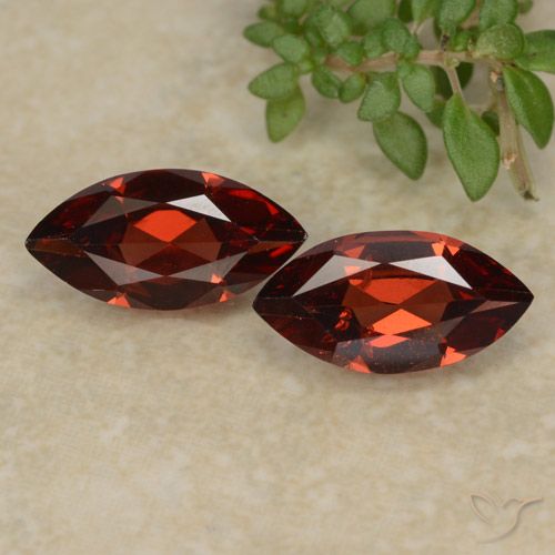2.16ctw Naturale Rosso scuro Granato Piropo, Taglio marquise, VVS-VS