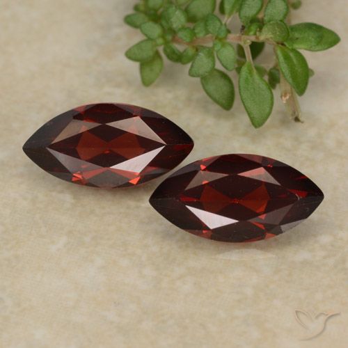 2.76ctw Naturale Sangria rossa Granato Piropo, Taglio marquise, VVS-VS