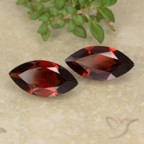 Gemme di Granato Piropo Rosso Sangue Profondo naturale da 2.37 ct, Taglio marquise, VVS-VS