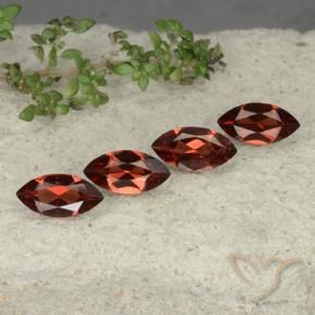 Gemme di Granato Piropo Rosso scuro naturale da 4.50 ct, Taglio marquise, VVS-VS