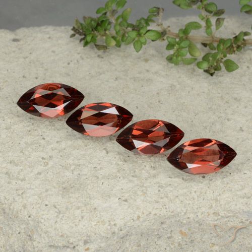 4.89ctw Naturale Rosso scuro Granato Piropo, Taglio marquise, VVS-VS