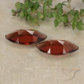 Gemme di Granato Piropo Rosso scuro naturale da 2.47 ct, Taglio marquise, VVS-VS
