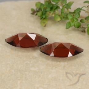 Gemme di Granato Piropo Rosso scuro naturale da 2.33 ct, Taglio marquise, VVS-VS