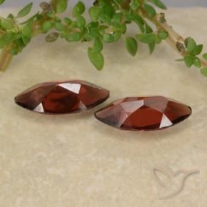 Gemme di Granato Piropo Rosso scuro naturale da 2.22 ct, Taglio marquise, VVS-VS