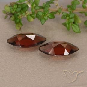 Gemme di Granato Piropo Rosso Sangue Profondo naturale da 2.23 ct, Taglio marquise, VVS-VS