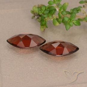 Gemme di Granato Piropo Rosso Sangue Profondo naturale da 2.41 ct, Taglio marquise, VVS-VS