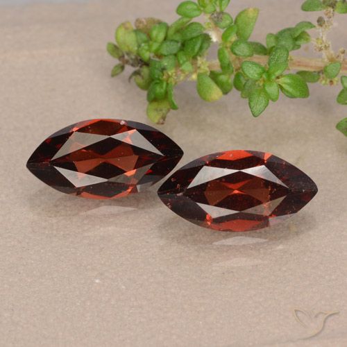 2.51ctw Naturale Rosso scuro Granato Piropo, Taglio marquise, VVS-VS