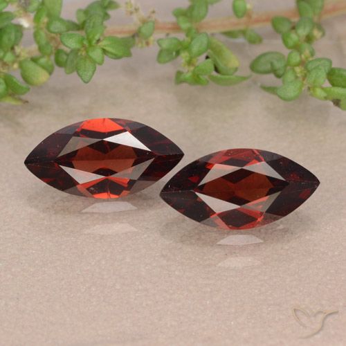 2.32ctw Naturale Rosso scuro Granato Piropo, Taglio marquise, VVS-VS