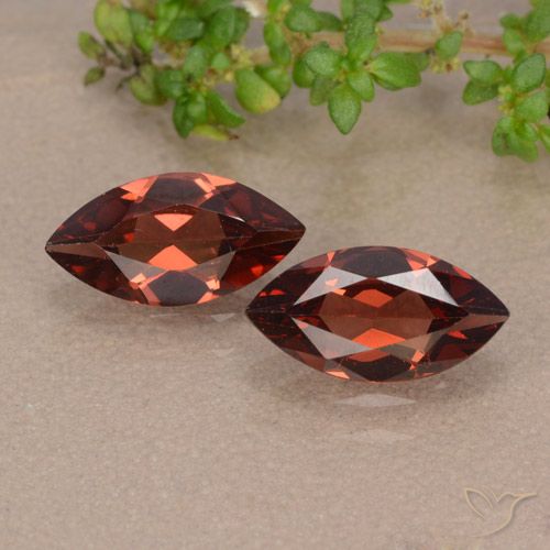 2.21ctw Naturale Rosso scuro Granato Piropo, Taglio marquise, VVS-VS