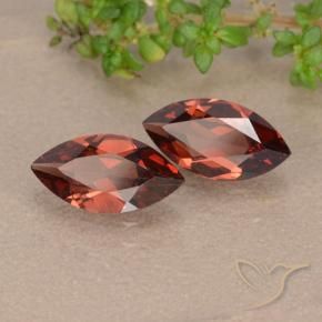 Gemme di Granato Piropo Rosso scuro naturale da 2.21 ct, Taglio marquise, VVS-VS
