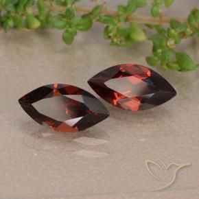 Gemme di Granato Piropo Rosso Sangue Profondo naturale da 2.51 ct, Taglio marquise, VVS-VS