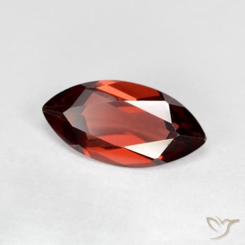 Granato Piropo Rosso scuro naturale da 1.22 ct, Taglio marquise, VVS-VS