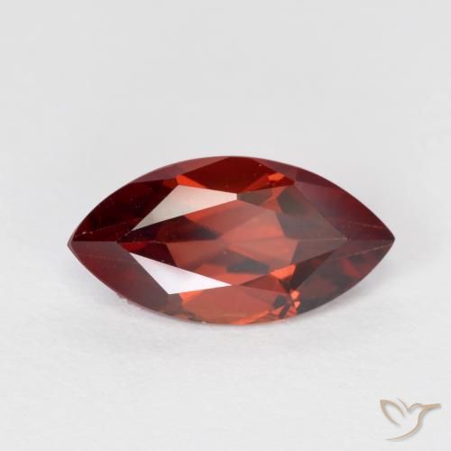 Granato Piropo Rosso scuro naturale da 1.32 ct, Taglio marquise, VVS-VS