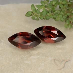 Gemme di Granato Piropo Rosso Sangue Profondo naturale da 2.56 ct, Taglio marquise, VVS-VS
