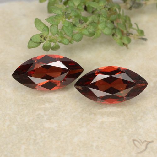 2.46ctw Naturale Rosso scuro Granato Piropo, Taglio marquise, VVS-VS