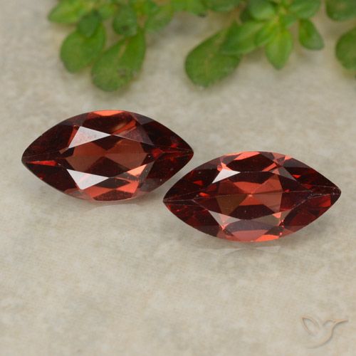 2.15ctw Naturale Rosso scuro Granato Piropo, Taglio marquise, VVS-VS