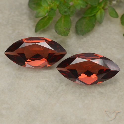 2.15ctw Naturale Rosso scuro Granato Piropo, Taglio marquise, VVS-VS