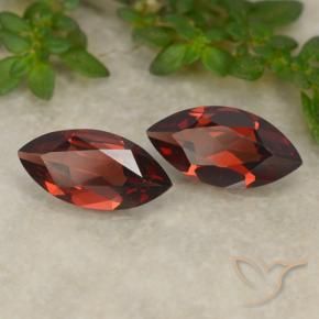 Gemme di Granato Piropo Rosso scuro naturale da 2.09 ct, Taglio marquise, VVS-VS