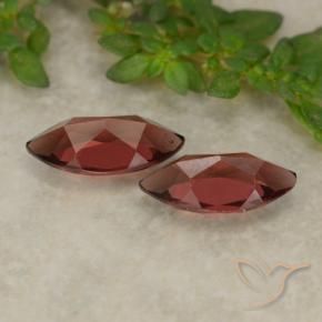 Gemme di Granato Piropo Rosso scarlatto profondo naturale da 2.38 ct, Taglio marquise, VVS-VS
