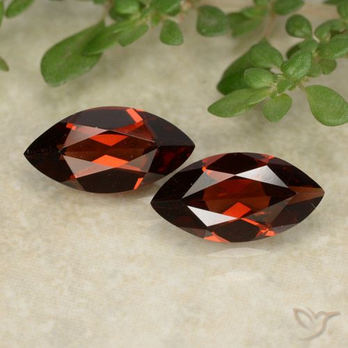 2.30ctw Naturale Rosso scuro Granato Piropo, Taglio marquise, VVS-VS
