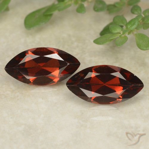 2.35ctw Naturale Rosso scuro Granato Piropo, Taglio marquise, VVS-VS