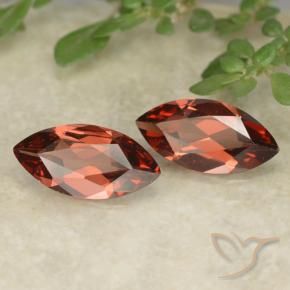 Gemme di Granato Piropo Rosso bacca intenso naturale da 2.05 ct, Taglio marquise, VVS-VS