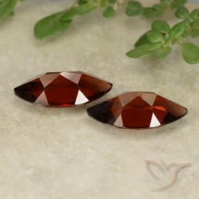 Gemme di Granato Piropo Sangria rossa naturale da 2.32 ct, Taglio marquise, VVS-VS