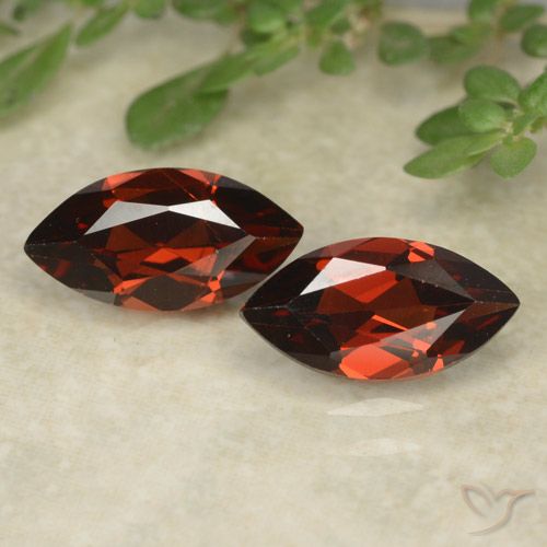 2.61ctw Naturale Rosso scuro Granato Piropo, Taglio marquise, VVS-VS