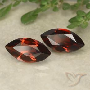Gemme di Granato Piropo Rosso scuro naturale da 2.61 ct, Taglio marquise, VVS-VS