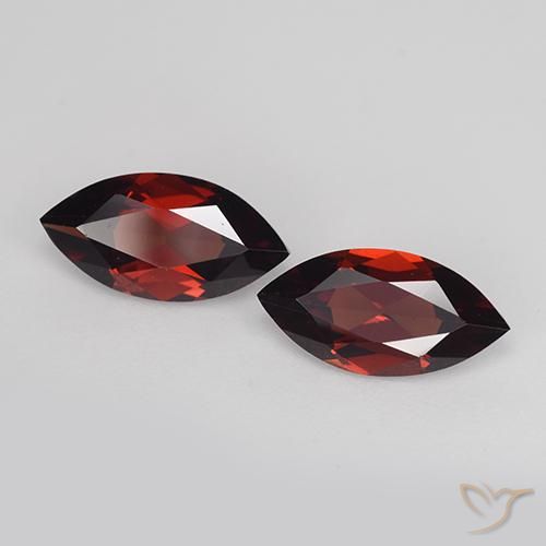 Gemme di Granato Piropo Rosso scuro naturale da 2.31 ct, Taglio marquise, VVS-VS