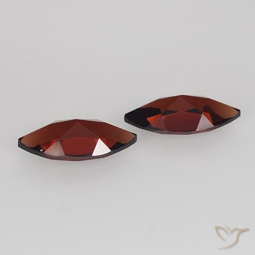 Gemme di Granato Piropo Rosso scuro naturale da 2.31 ct, Taglio marquise, VVS-VS