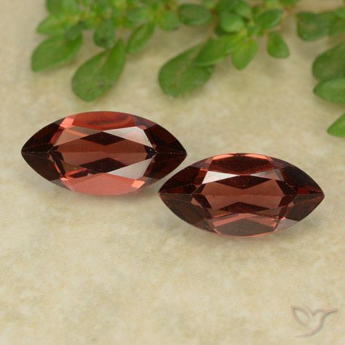 2.61ctw Naturale Sangria rossa Granato Piropo, Taglio marquise, VVS-VS