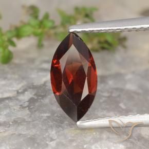 Granato Piropo Rosso scuro naturale da 1.31 ct, Taglio marquise, VVS-VS