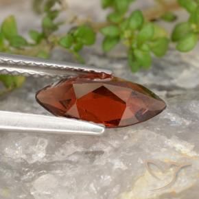 Granato Piropo Rosso scarlatto profondo naturale da 1.17 ct, Taglio marquise, VS