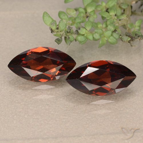 2.56ctw Naturale Rosso scuro Granato Piropo, Taglio marquise, VVS-VS
