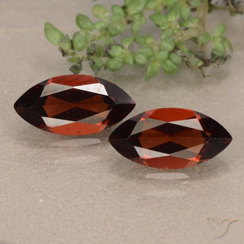 2.53ctw Naturale Rosso scuro Granato Piropo, Taglio marquise, VVS-VS