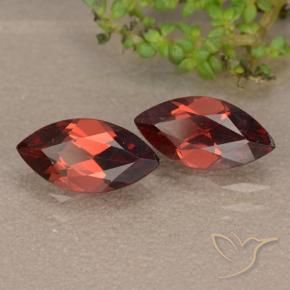 Gemme di Granato Piropo Sangria rossa naturale da 2.53 ct, Taglio marquise, VVS-VS
