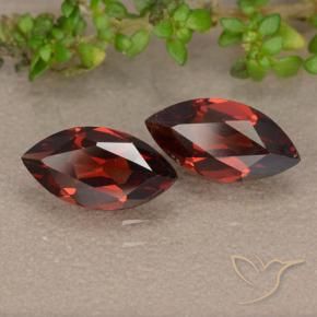 Gemme di Granato Piropo Sangria rossa naturale da 2.27 ct, Taglio marquise, VS