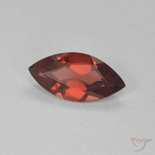 Granato Piropo Rosso scuro naturale da 1.07 ct, Taglio marquise, VVS-VS