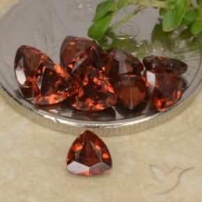 Gemme di Granato Piropo Rosso scuro naturale da 2.81 ct, Taglio trillion, VS