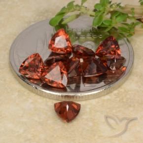 Gemme di Granato Piropo Rosso medio naturale da 3.22 ct, Taglio trillion, VS