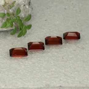 Granato piropo naturale rosso da 2,58 ct, taglio smeraldo, VS