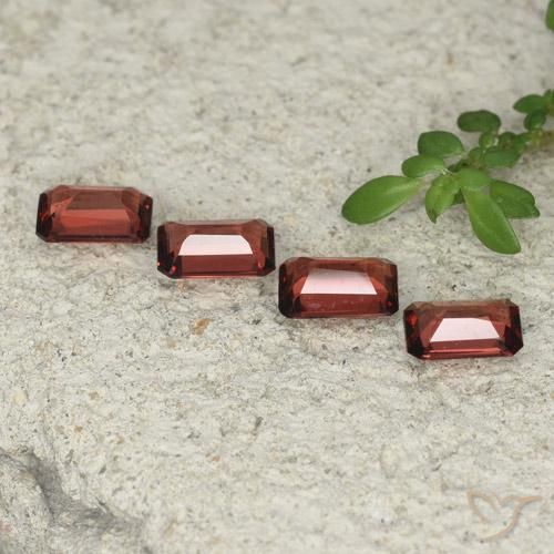 Gemme di Granato Piropo Rosso scarlatto naturale da 2.12 ct, Ottagonale / Taglio smeraldo, VVS-VS