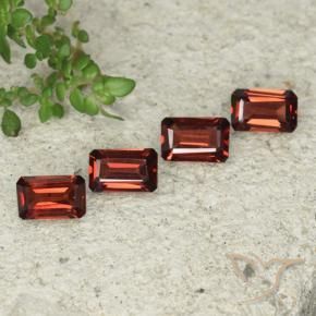 Gemme di Granato Piropo Rosso medio naturale da 2.17 ct, Ottagonale / Taglio smeraldo, VVS-VS