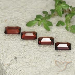 Gemme di Granato Piropo Rosso scuro naturale da 2.61 ct, Ottagonale / Taglio smeraldo, VS