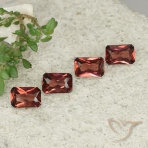Gemme di Granato Piropo Rosso scuro naturale da 2.42 ct, Ottagonale / Taglio smeraldo, VVS-VS