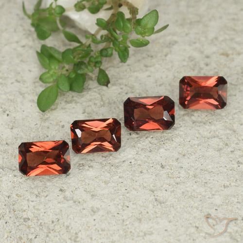 Gemme di Granato Piropo Sangria rossa naturale da 2.44 ct, Ottagonale / Taglio smeraldo, VVS-VS