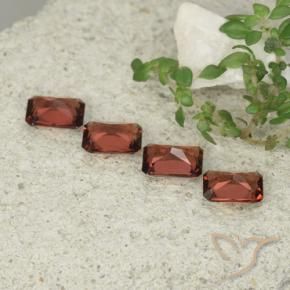 Gemme di Granato Piropo Rosso scuro naturale da 2.44 ct, Ottagonale / Taglio smeraldo, VVS-VS