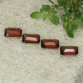 Granato piropo naturale rosso da 2,30 ct, taglio smeraldo, VS