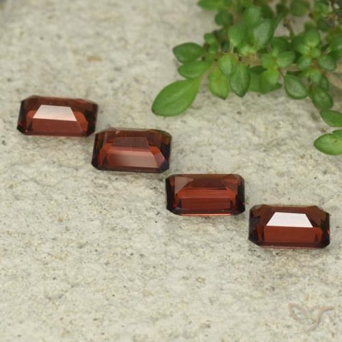 Gemme di Granato Piropo Sangria rossa naturale da 3.01 ct, Ottagonale / Taglio smeraldo, VS